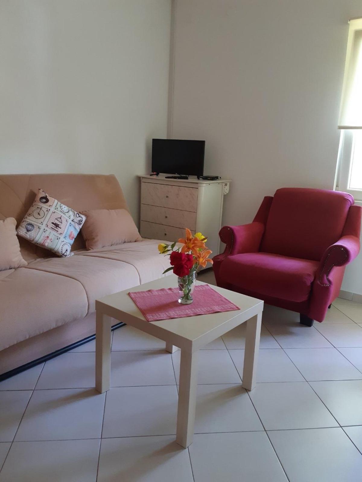 Cvjetni Apartmani Cetinje Ngoại thất bức ảnh